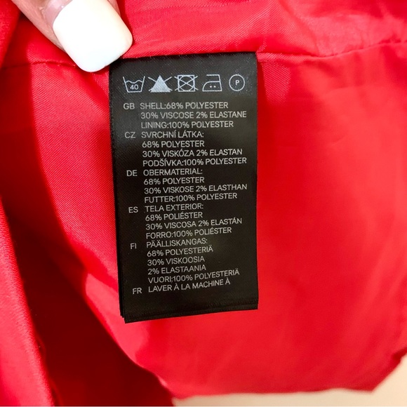 H&M Belted Skirt - Red - Size 6 - Picture 10 of 10